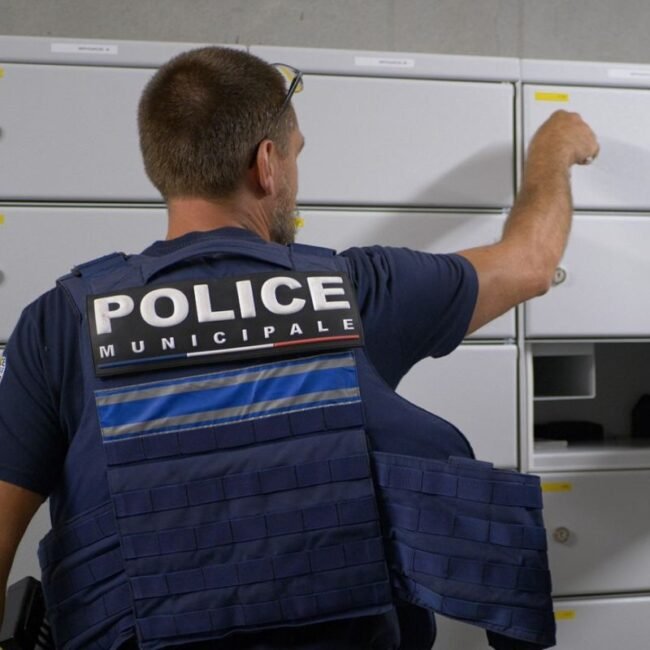 Utilisation des colonnes de service pour police municipale Hexapol Utilisation des colonnes de service pour police municipale Hexapol