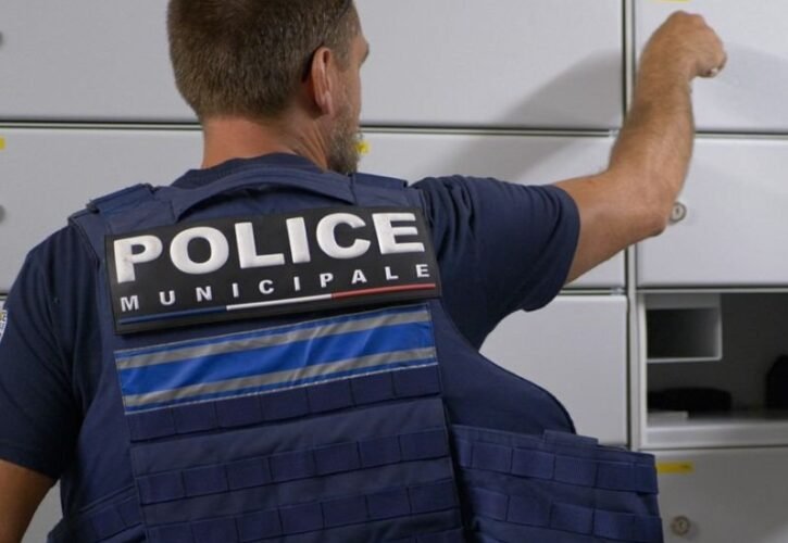 Comment mettre en place une salle d&rsquo;armes aux normes dans un commissariat ?